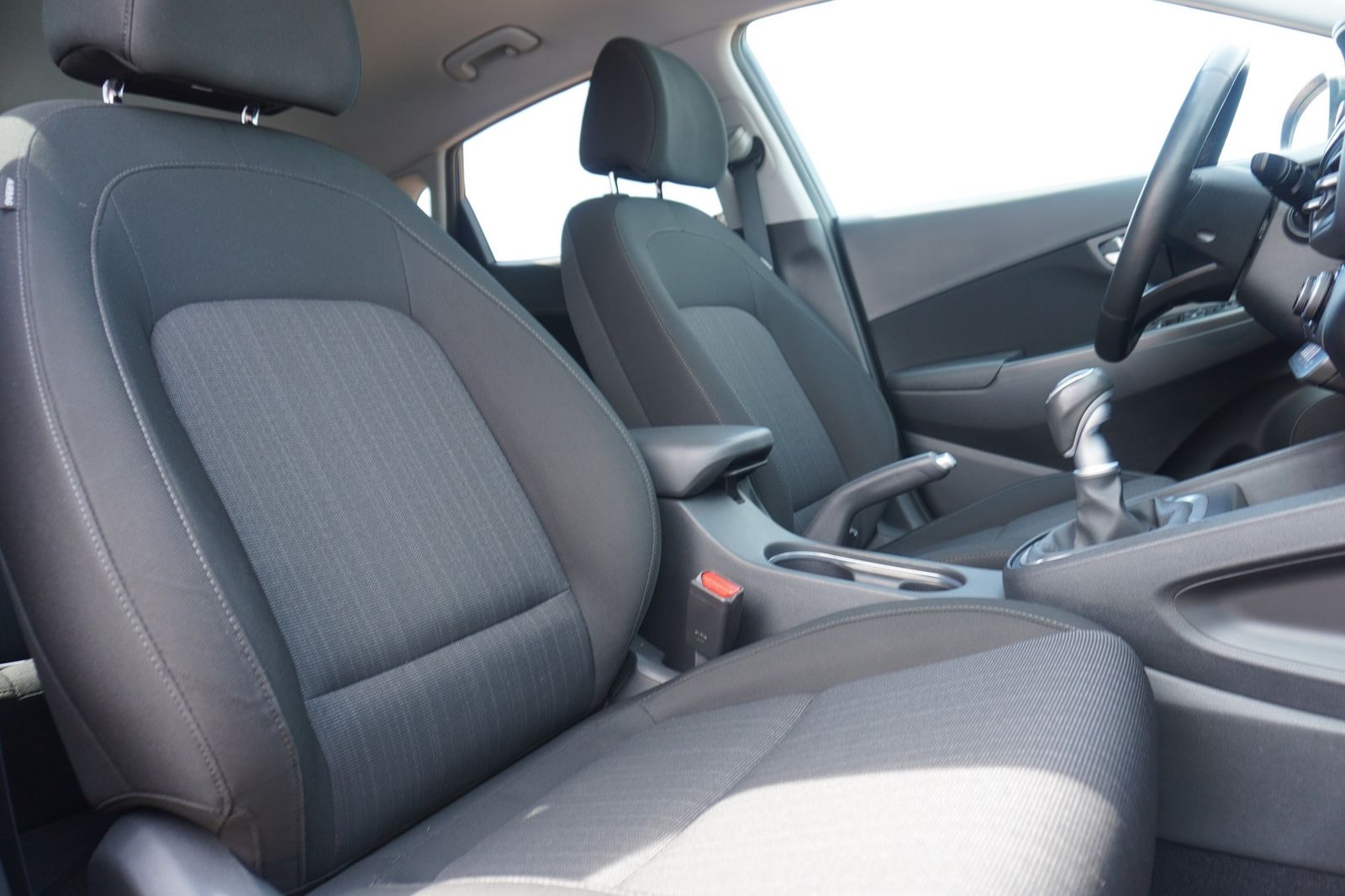 Hyundai Kona 1.0 T-GDI Pure 2WD - Samsaru's Car Outlet
