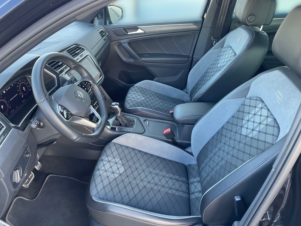 Volkswagen Tiguan 1.4 TSI eHybrid R-Line - Samsaru's Car Outlet
