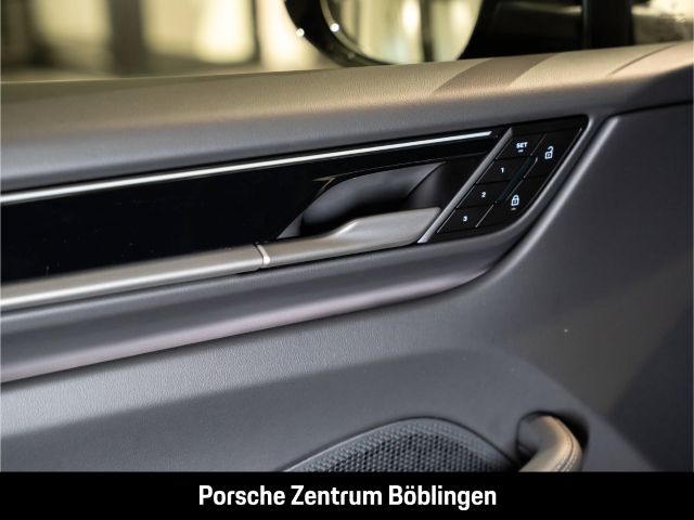 Porsche Macan - Samsaru's Car Outlet
