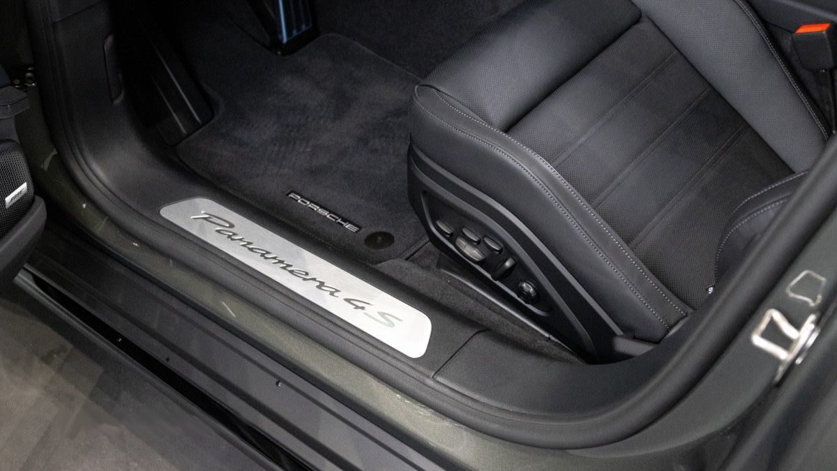 Porsche Panamera 4S E-Hybrid*SpDes*SpAbg*Pano*LED*ACC