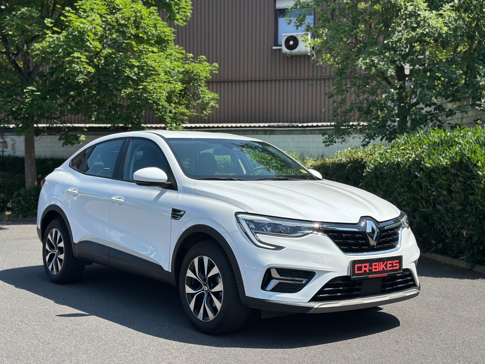 Renault Arkana Zen 1,3 TCe 140 EDC - Samsaru's Car Outlet