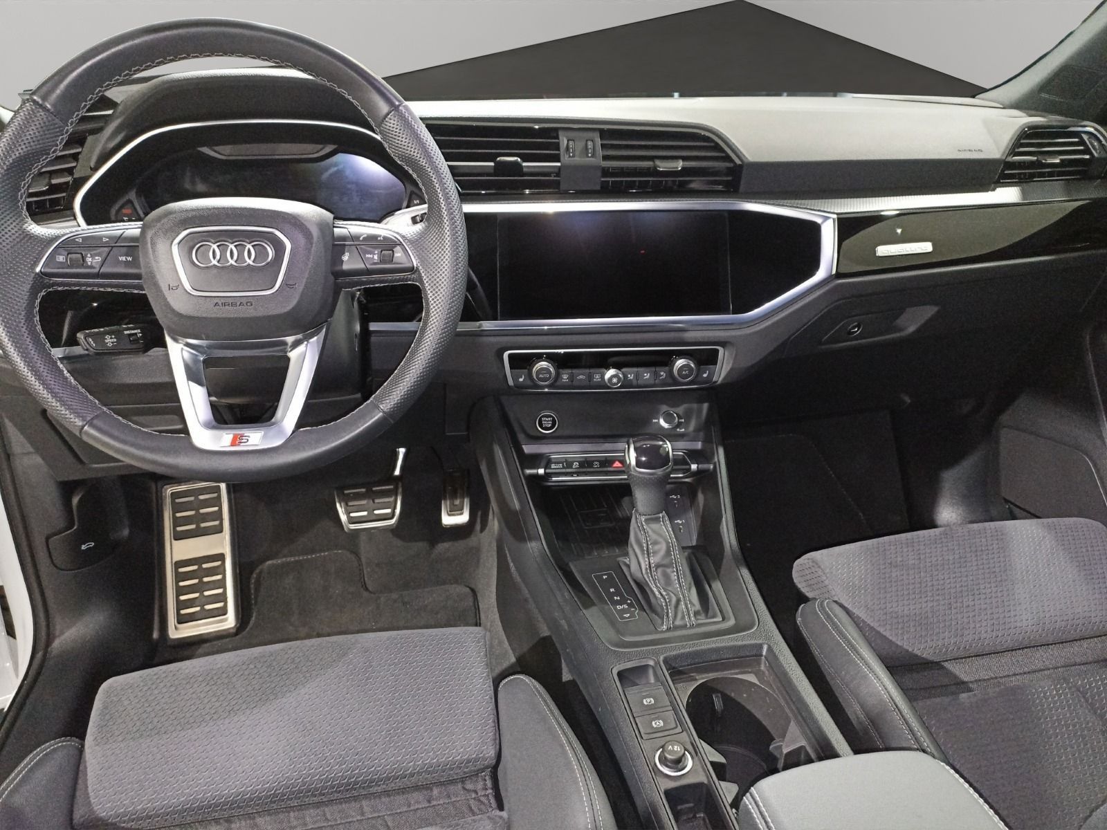 Audi Q3 Sportback S line 35 TDI quattro - Samsaru's Car Outlet