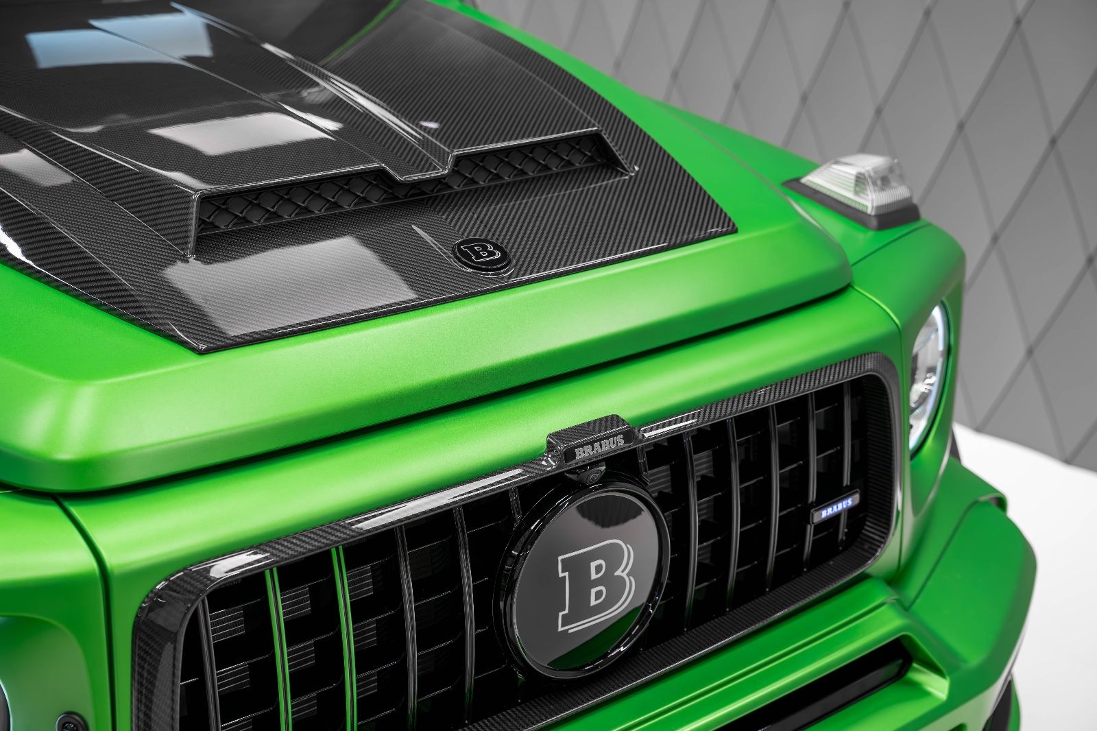 Mercedes-Benz G 63 AMG 4x4² BRABUS 800 - Samsaru's Car Outlet