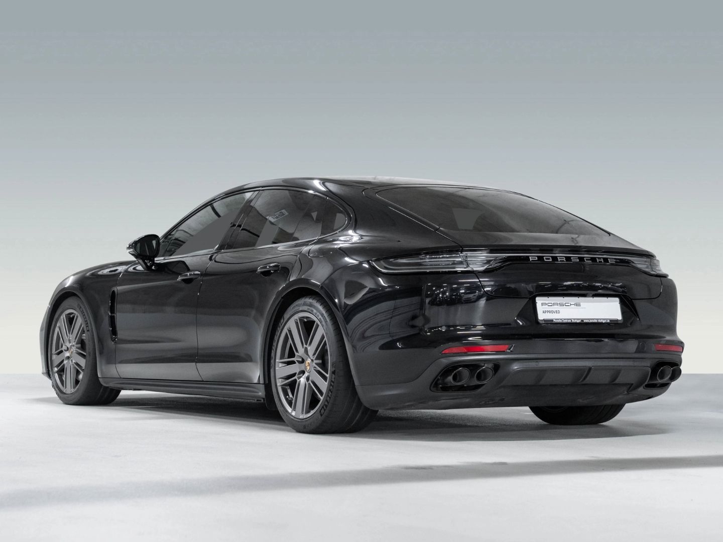 Porsche Panamera 4 E-Hybrid Platinum Edition HeadUp