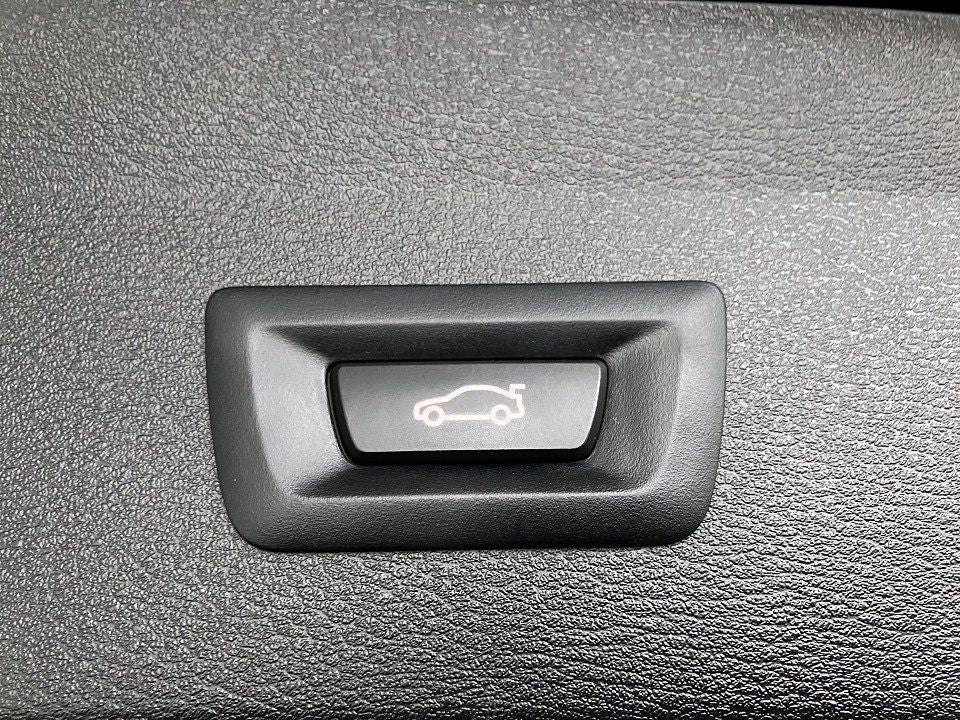 BMW X1 xDrive25e Advantage - Samsaru's Car Outlet