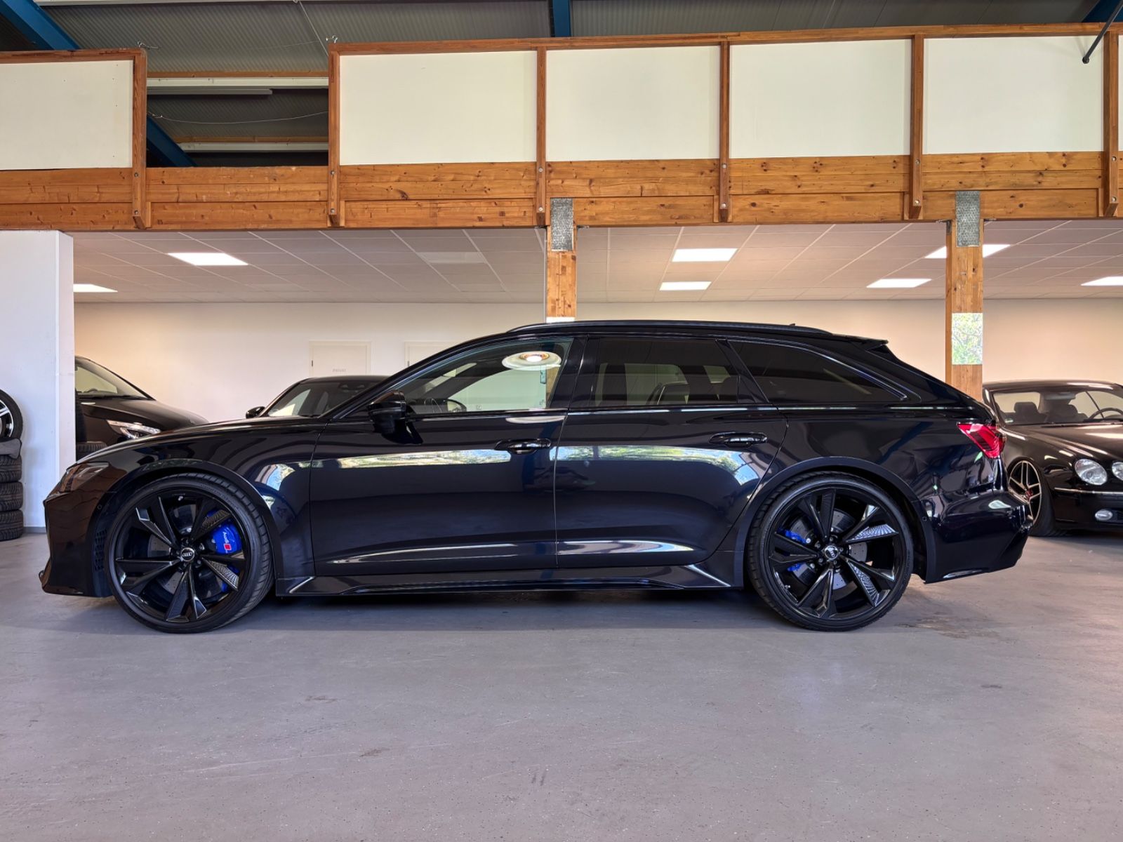 Audi RS6 Avant 4.0 TFSI quattro / Navi