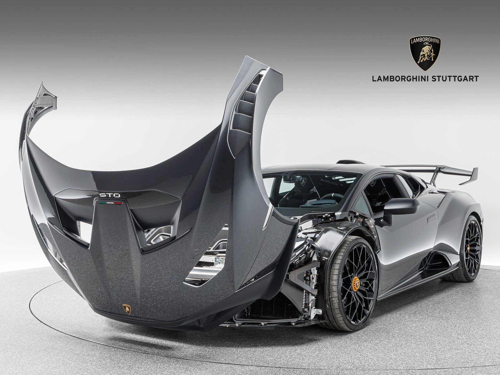 Lamborghini Huracán STO - Samsaru's Car Outlet