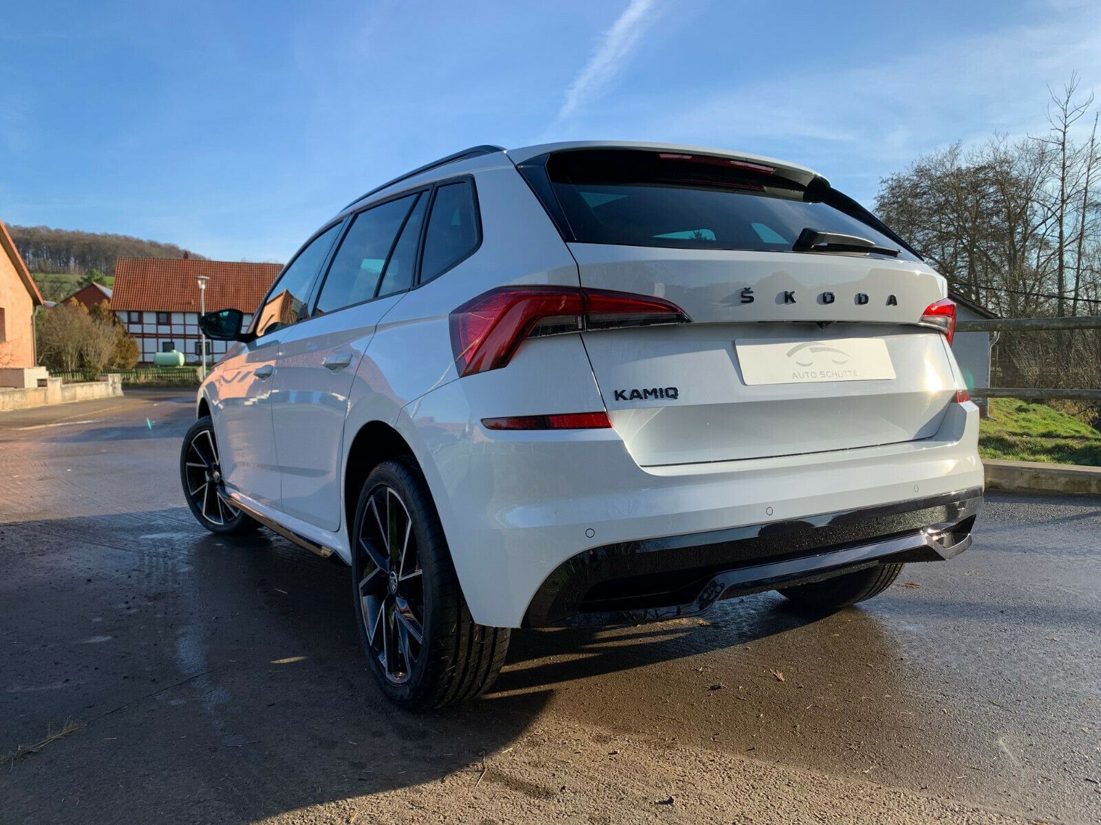 Skoda KAMIQ MONTE CARLO 1.5 DSG - Samsaru's Car Outlet