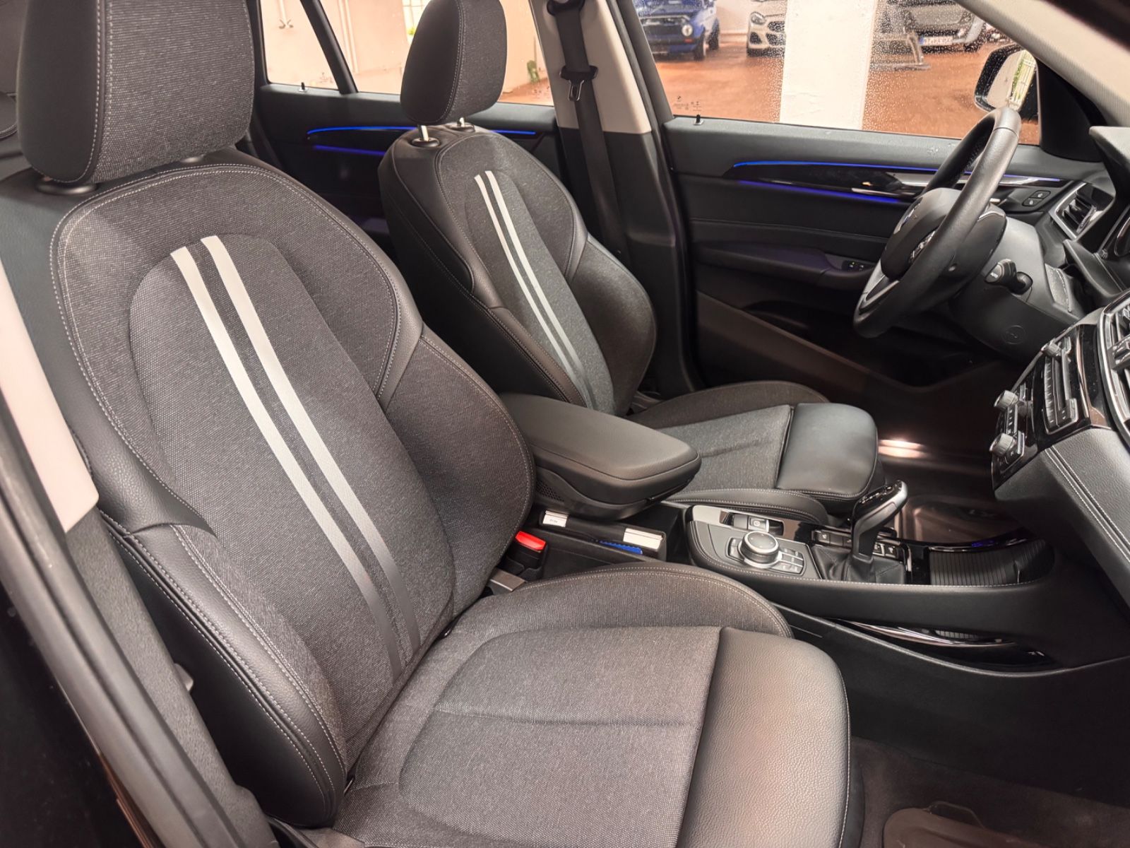 BMW X1 xDrive20d Sport Line - Samsaru's Car Outlet