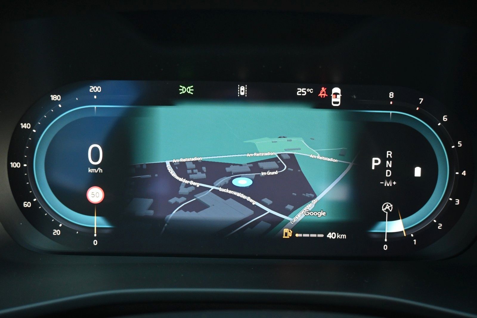 Volvo XC40 B4 DKG Plus Dark*FSHZG*360°*ACC*Allwetter*