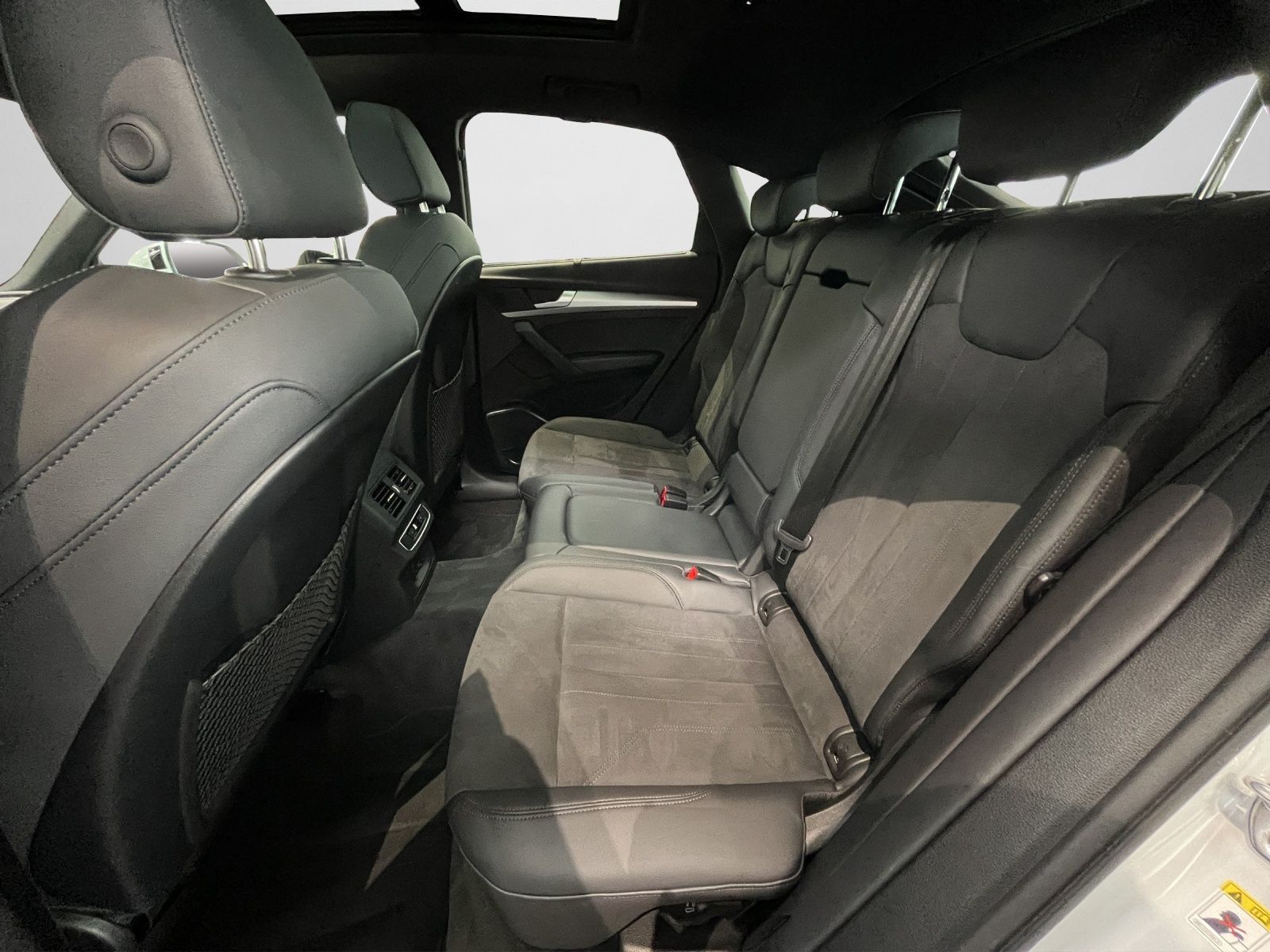 Audi Q5 Sportback advanced 45 TFSI quattro - Samsaru's Car Outlet