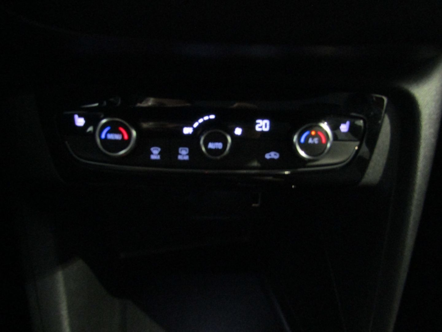 Opel Corsa-e Edition - Samsaru's Car Outlet
