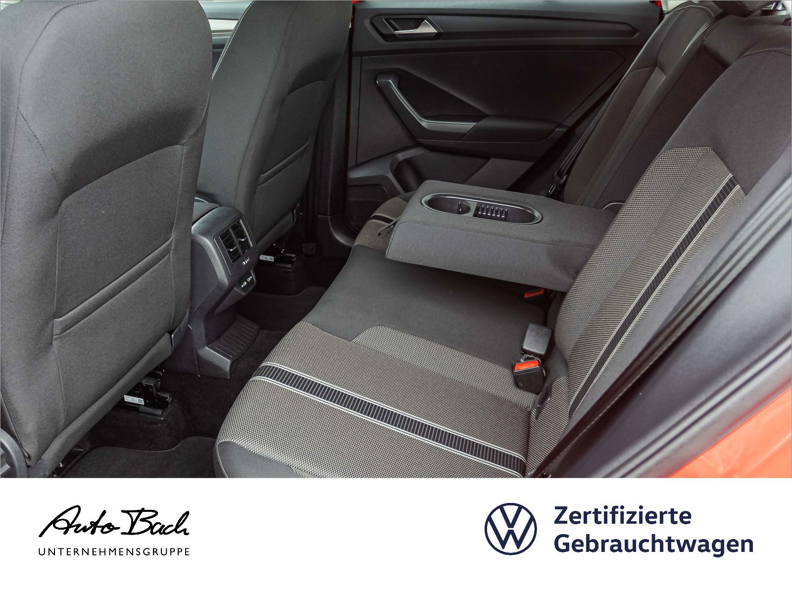 Volkswagen T-Roc 1.0 TSI Style - Samsaru's Car Outlet