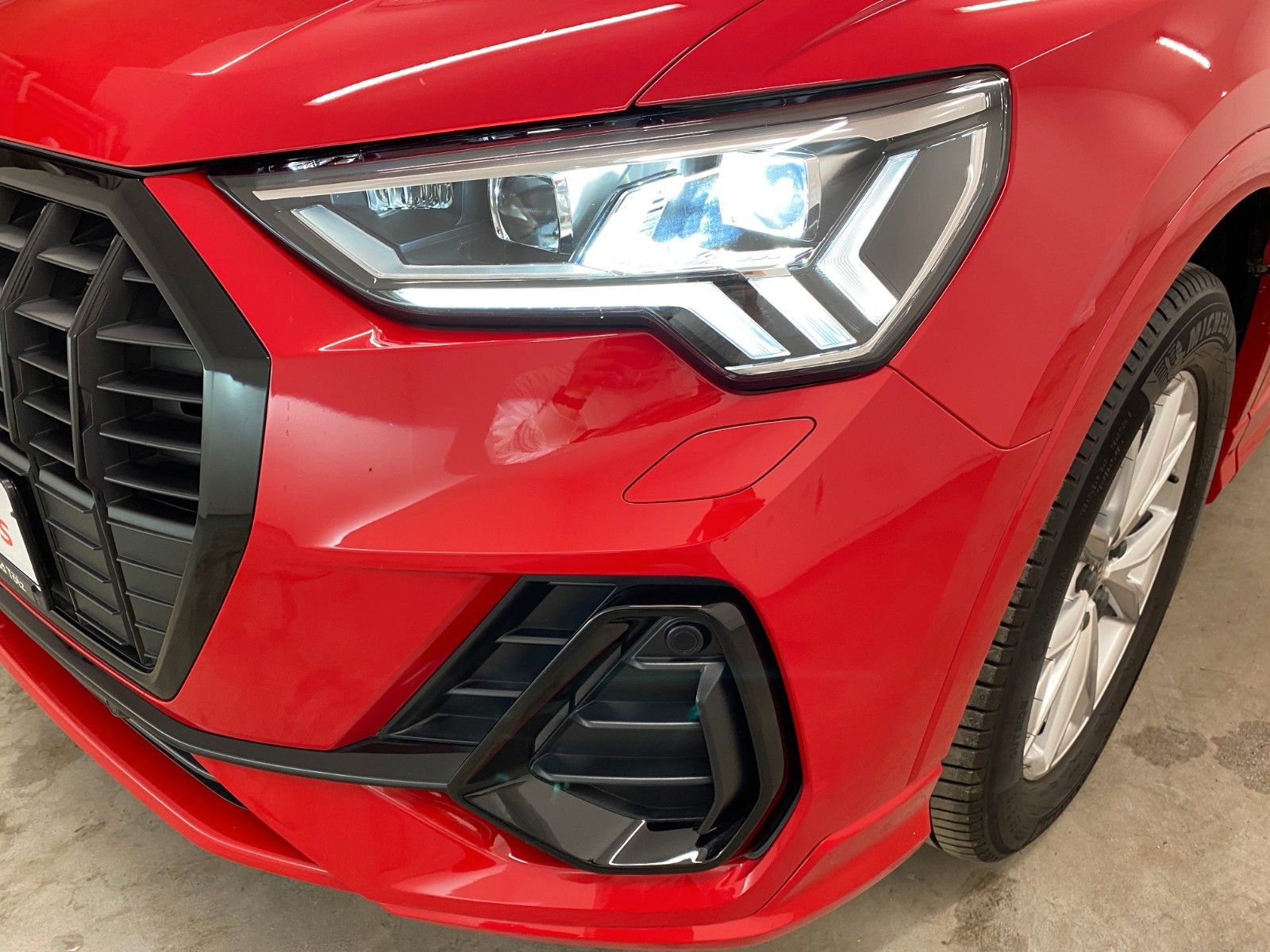 Audi Q3 45 TFSI quattro 2xS line+Matrix+Standhzg+360°