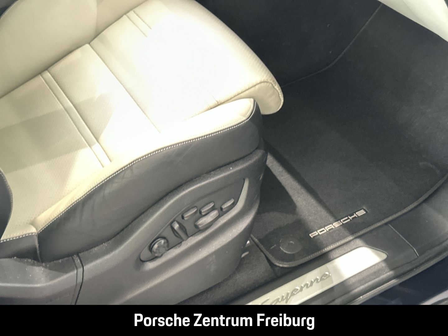 Porsche Cayenne E-Hybrid BOSE Luftfederung LED-Matrix