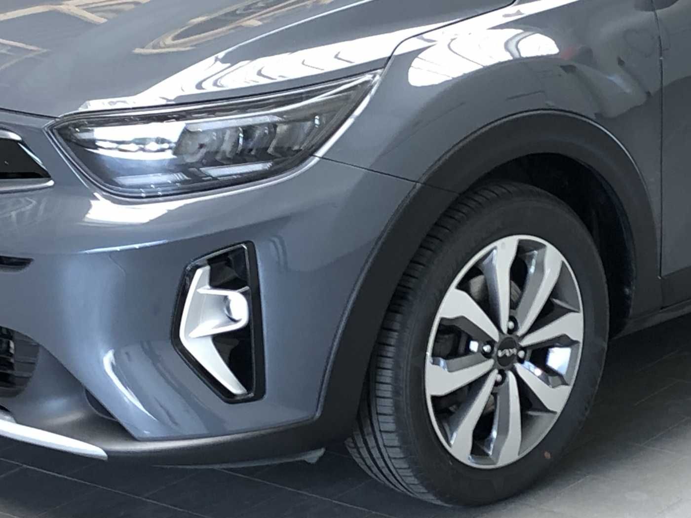 Kia Stonic 1.0i T DCT Vision - Samsaru's Car Outlet