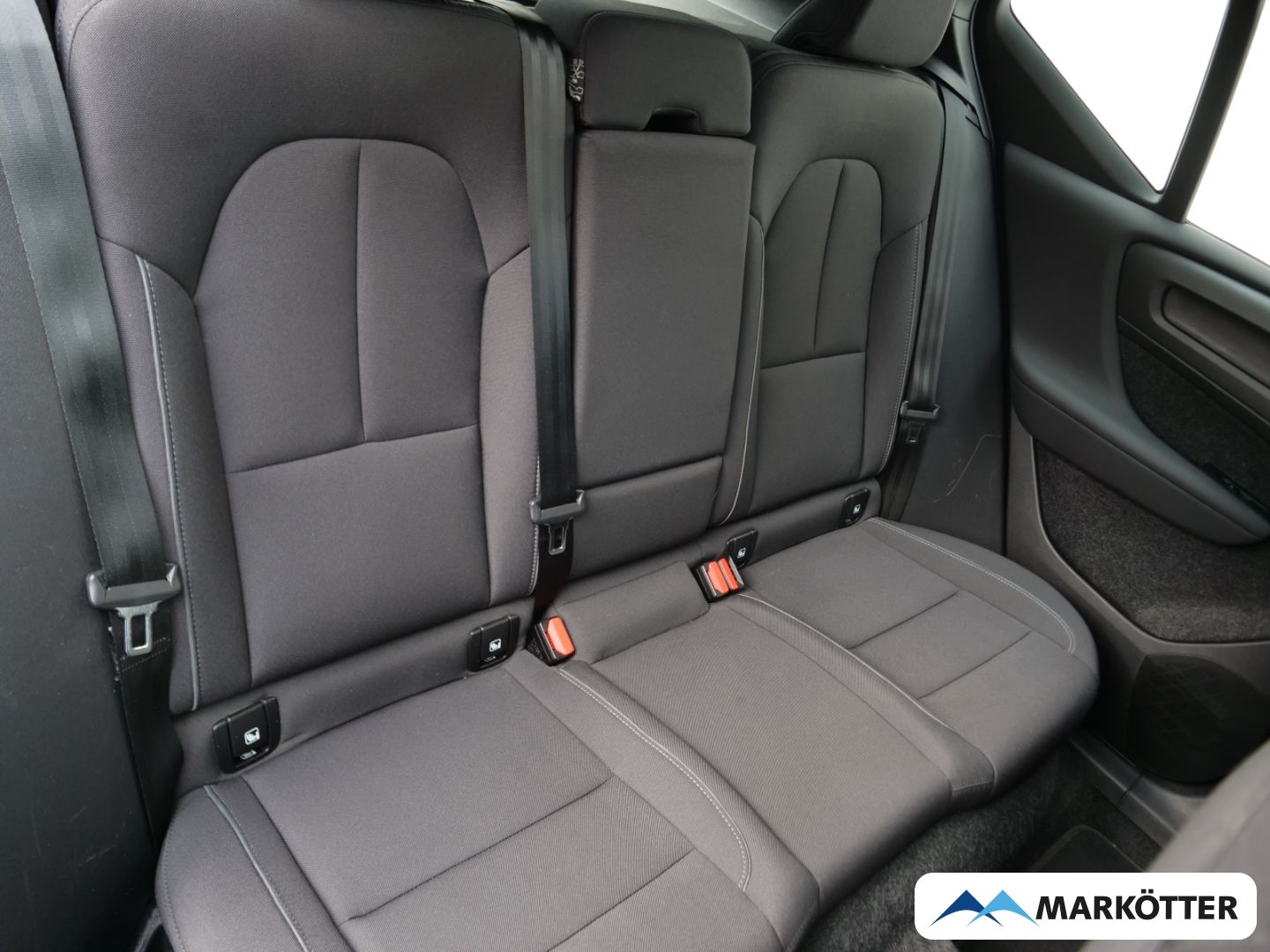 Volvo XC40 P8 Pure Electric Ultimate AHK/STHZ/PANO