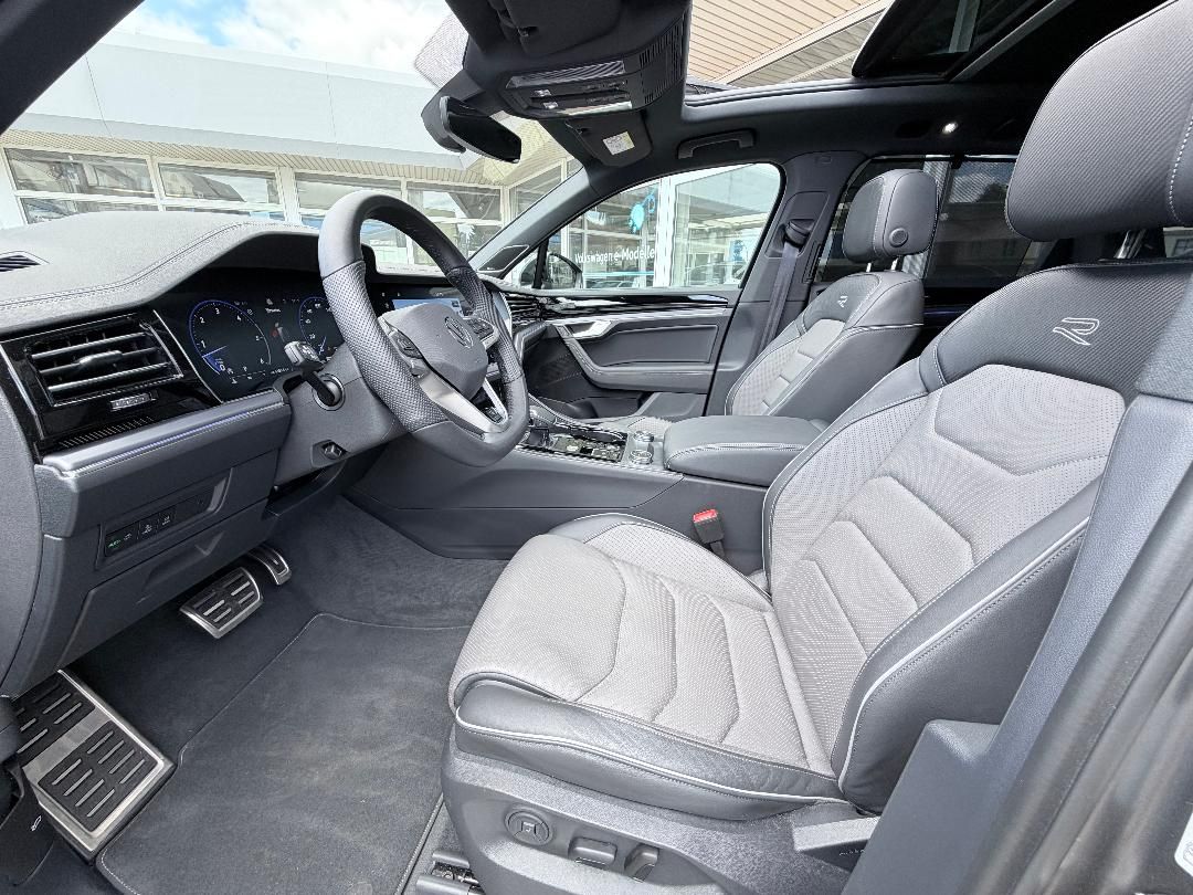 Volkswagen Touareg 3.0 V6 TDI 4x4 R-Line *Vollausstattung*