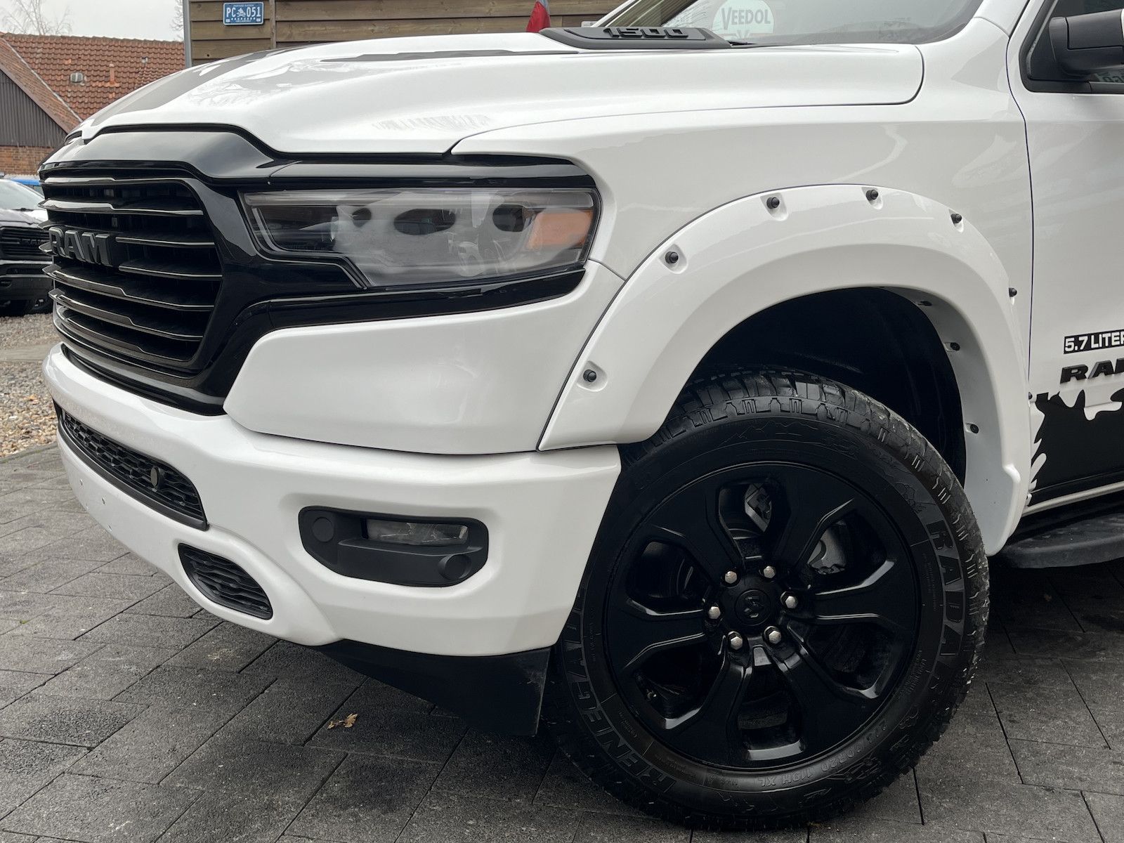 Dodge RAM 1500 Laramie LED AHK LPG Memory LPG