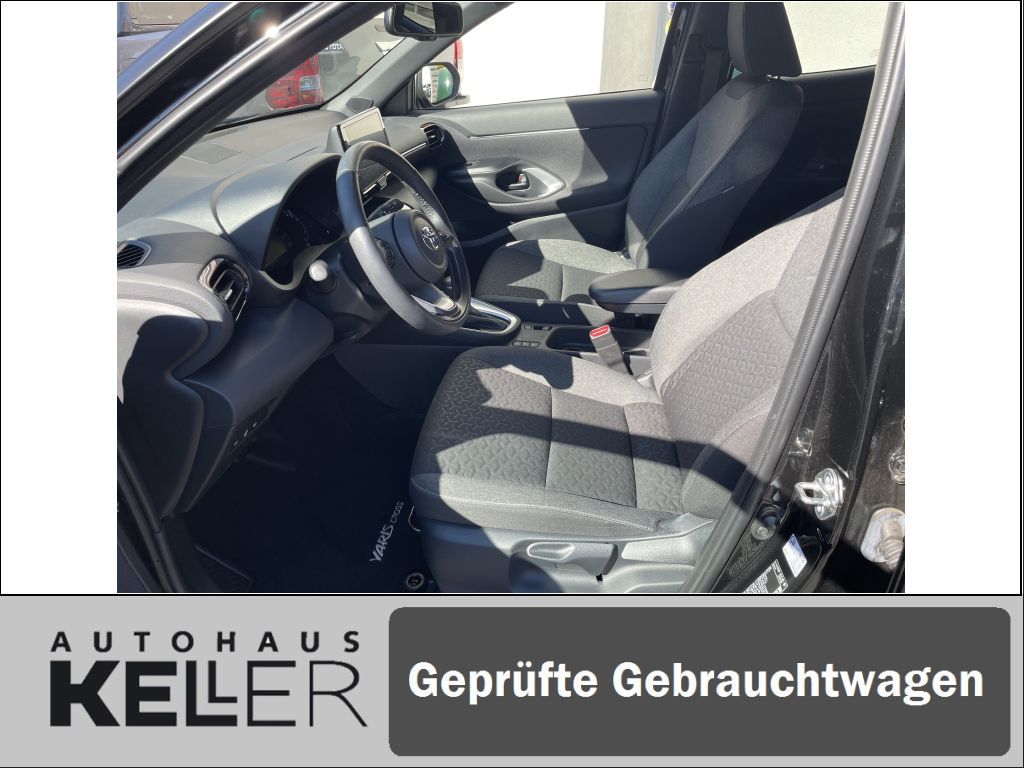 Toyota Yaris Cross Hybrid 1.5 VVT-i Team D *LED*NAVI*