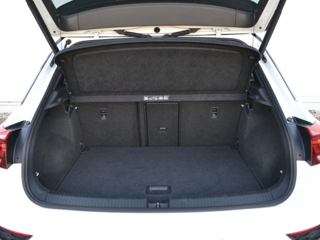 Volkswagen T-Roc 2.0 TDI DSG R-Line - Samsaru's Car Outlet