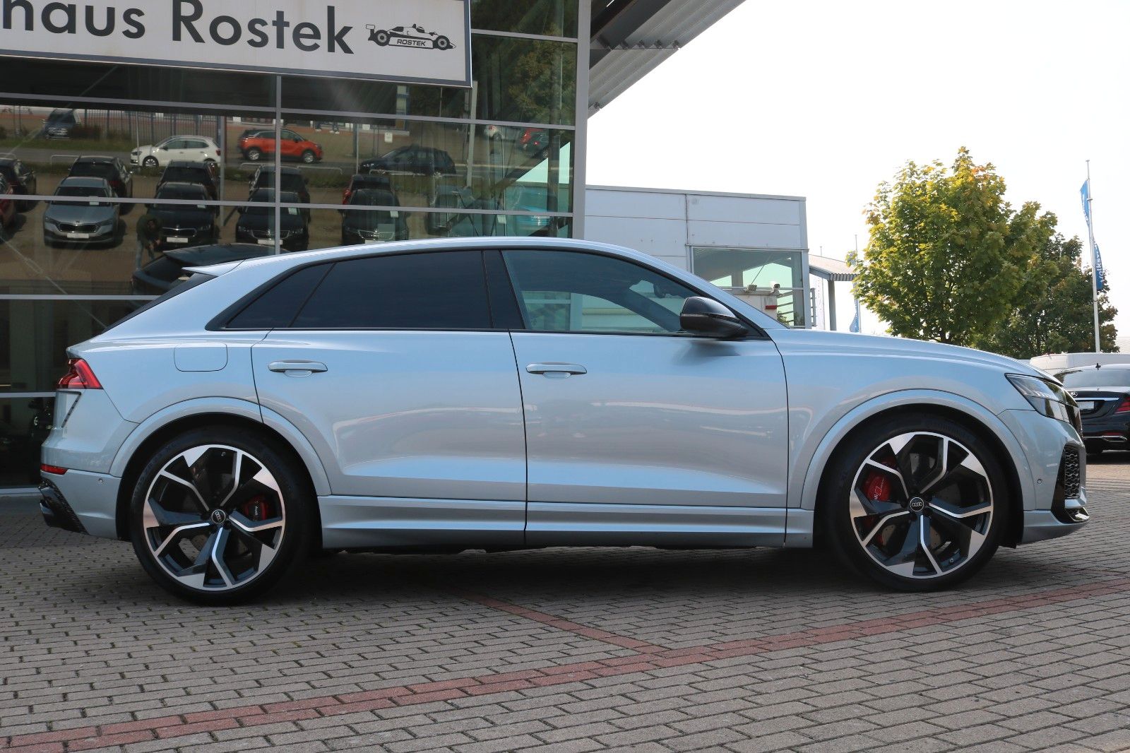 Audi RS Q8 /Pano/Keramik/Dynamic+/B&O/Massage/Matrix/
