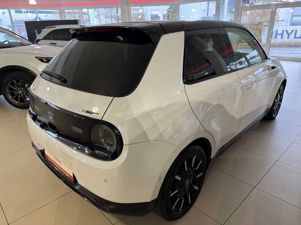 Honda e Advance-Paket