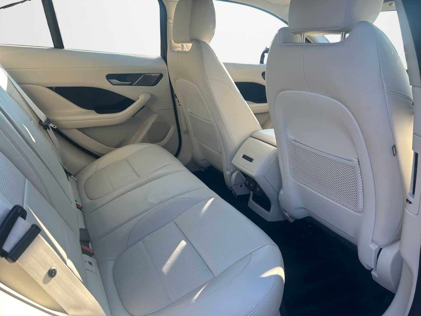 Jaguar I-PACE EV320 SE FLA HUD ParkAss. SpurW SpurH