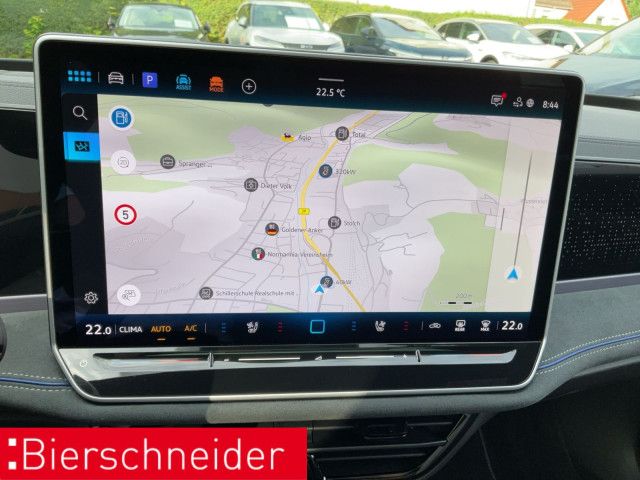 Volkswagen Passat Variant 2.0 TSI 4Mo R-Line AHK PANO STAND