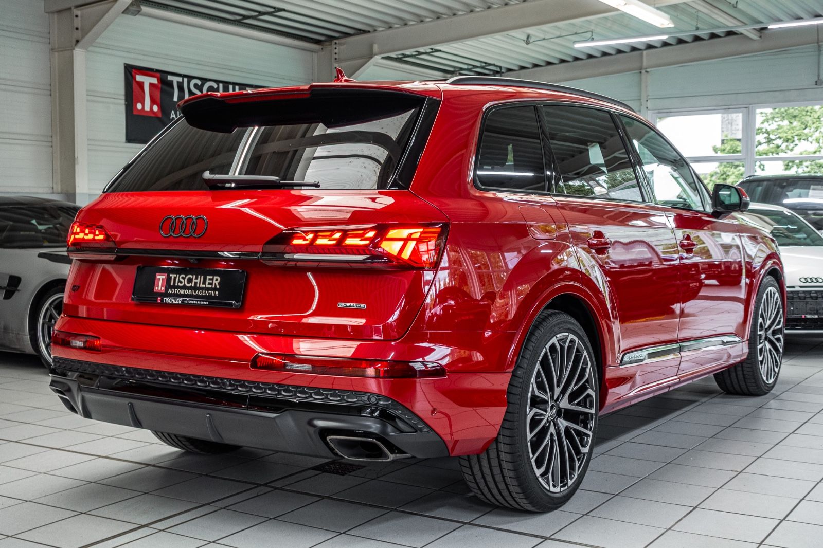 Audi Q7 50TDI Quattro SLine*PANO*360°SoftClose*AHK*22