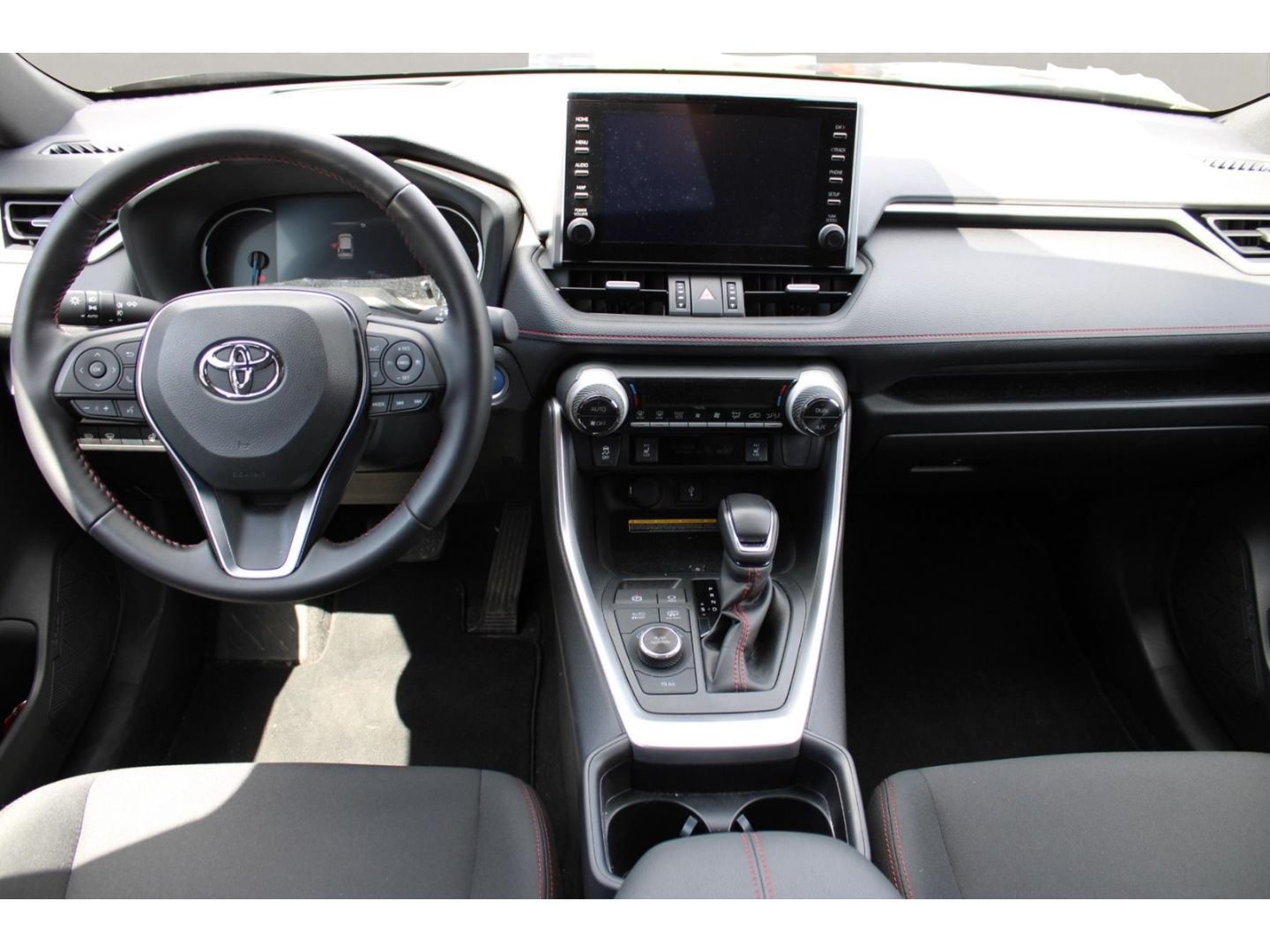Toyota RAV 4 Plug-In Hybrid 4X4 - Samsaru's Car Outlet