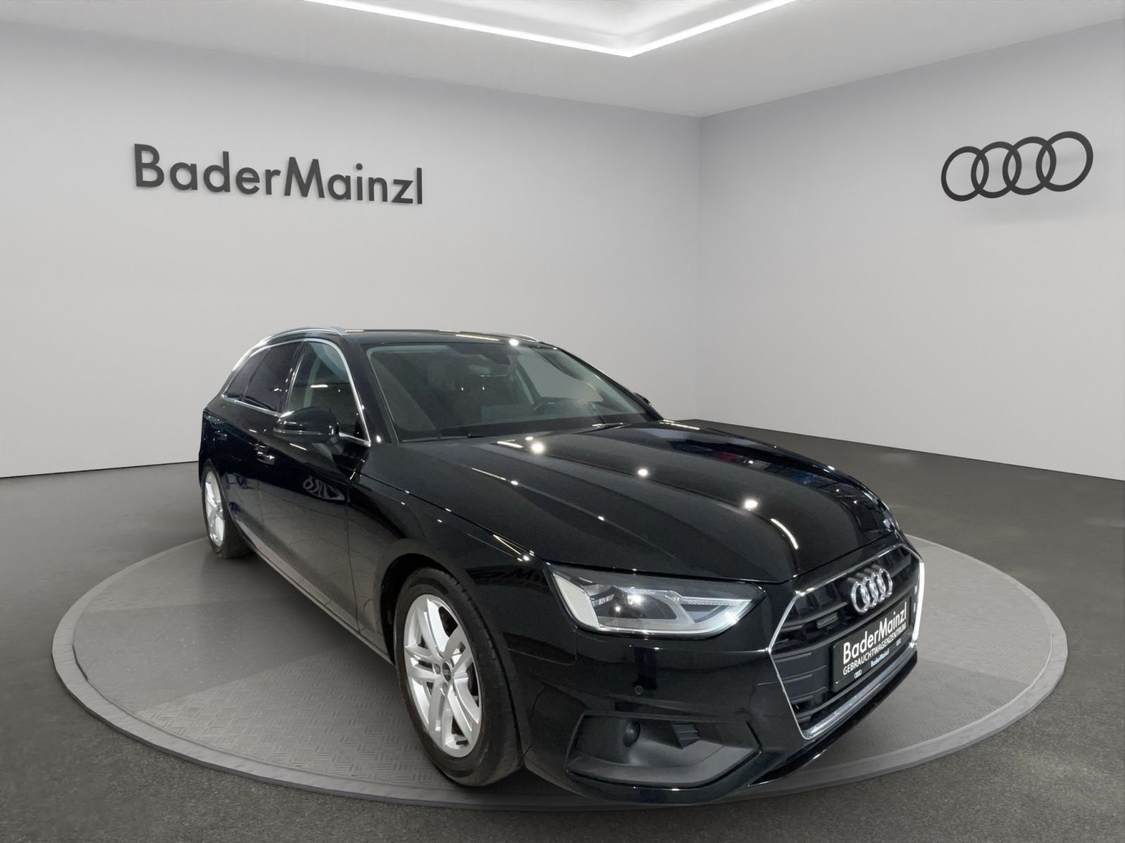 Audi A4 Avant 40 TDI quattro S tronic - Samsaru's Car Outlet