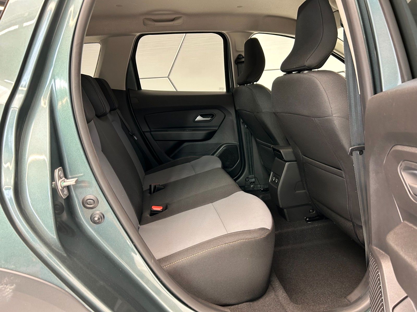 Dacia Duster Extreme Blue dCi 115 4WD - Samsaru's Car Outlet