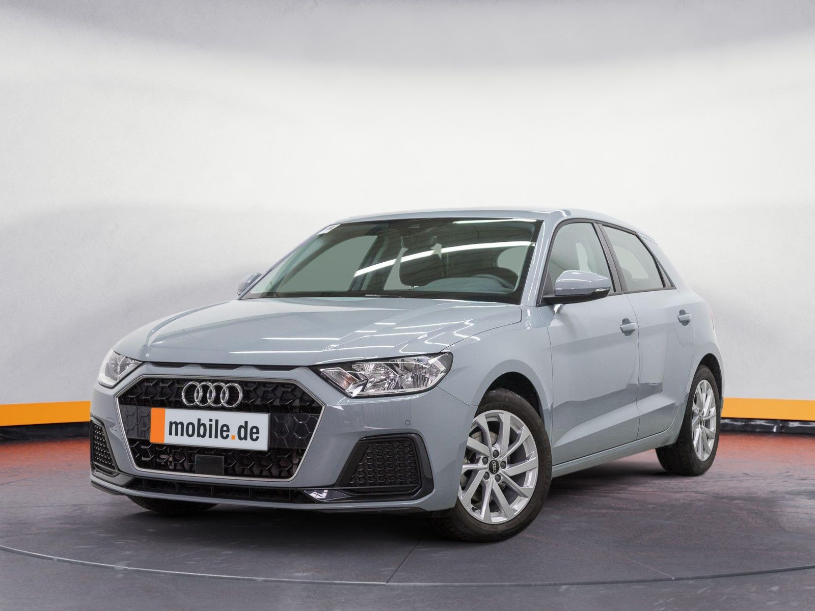 Audi A1 Sportback 30 TFSI ADVANCED - Samsaru's Car Outlet