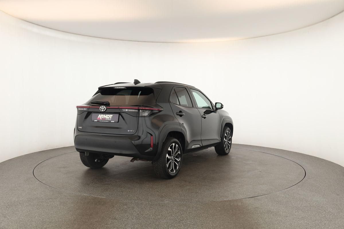 Toyota Yaris Cross CVT Team D LED Navi SHZ iACC Kam 17"