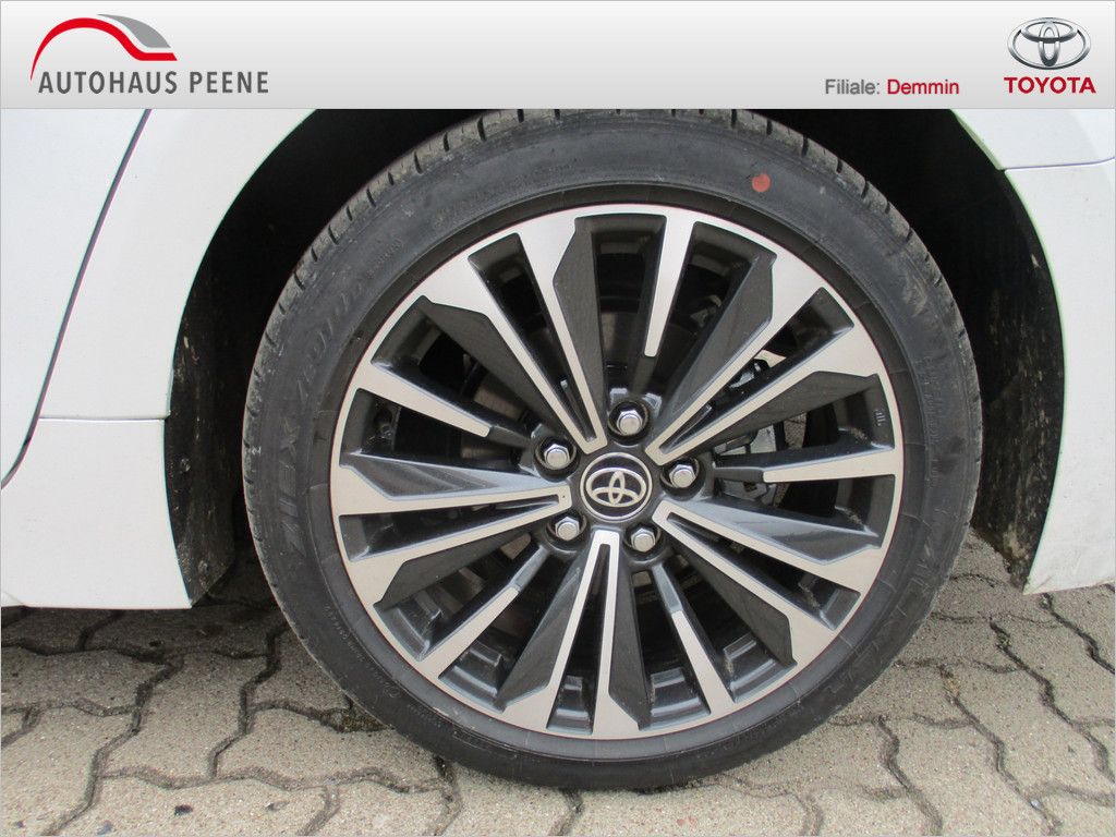 Toyota Corolla Touring Sports 2.0 Hybrid Teamplayer