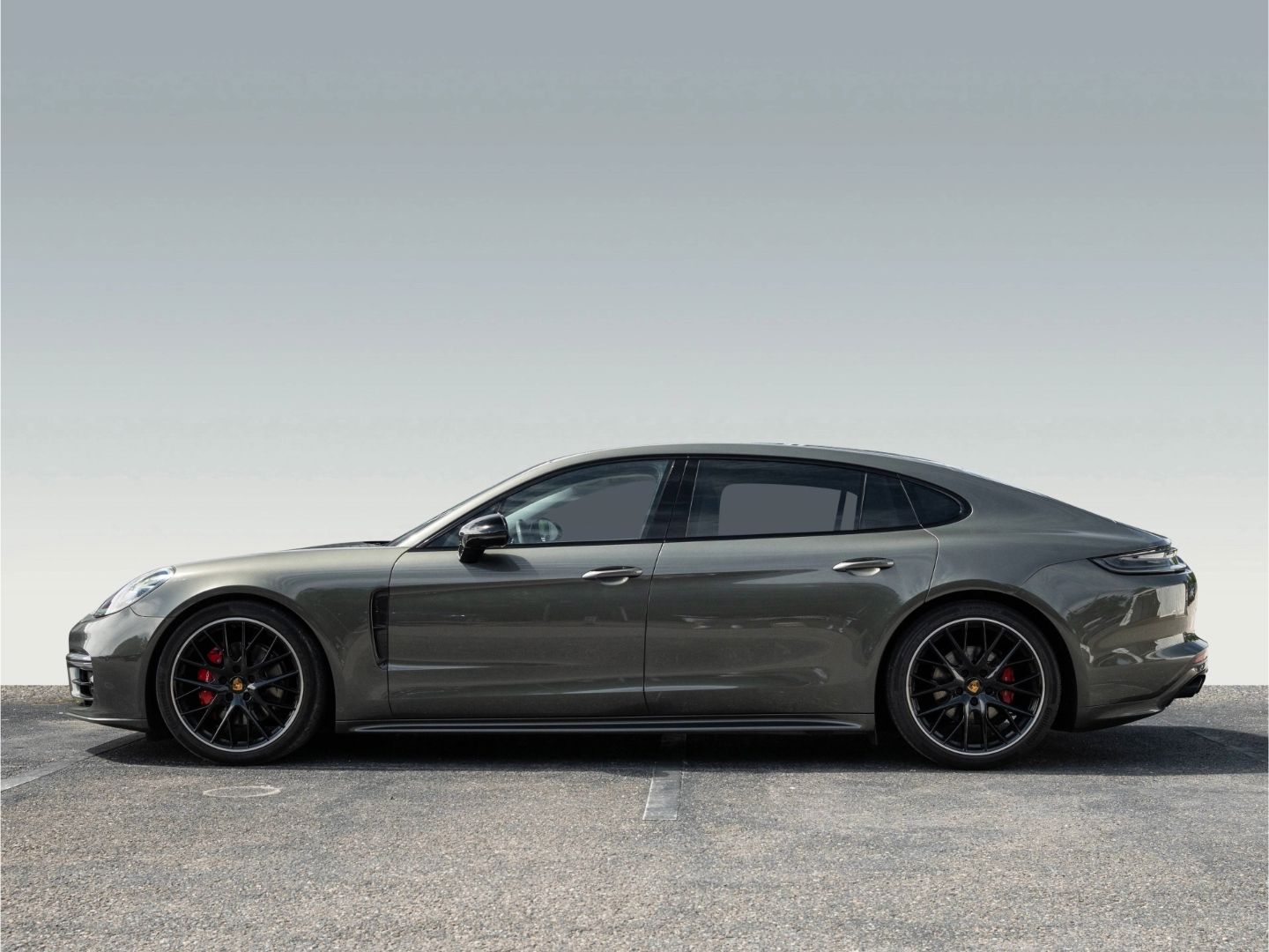 Porsche Panamera 4S Executive Sport Chrono Paket 21-Zoll