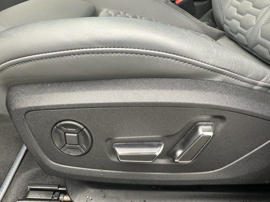Audi RS6 AVANT 4.0TSI QUATTRO*HEAD-UP*PANO*STANDH.*AH