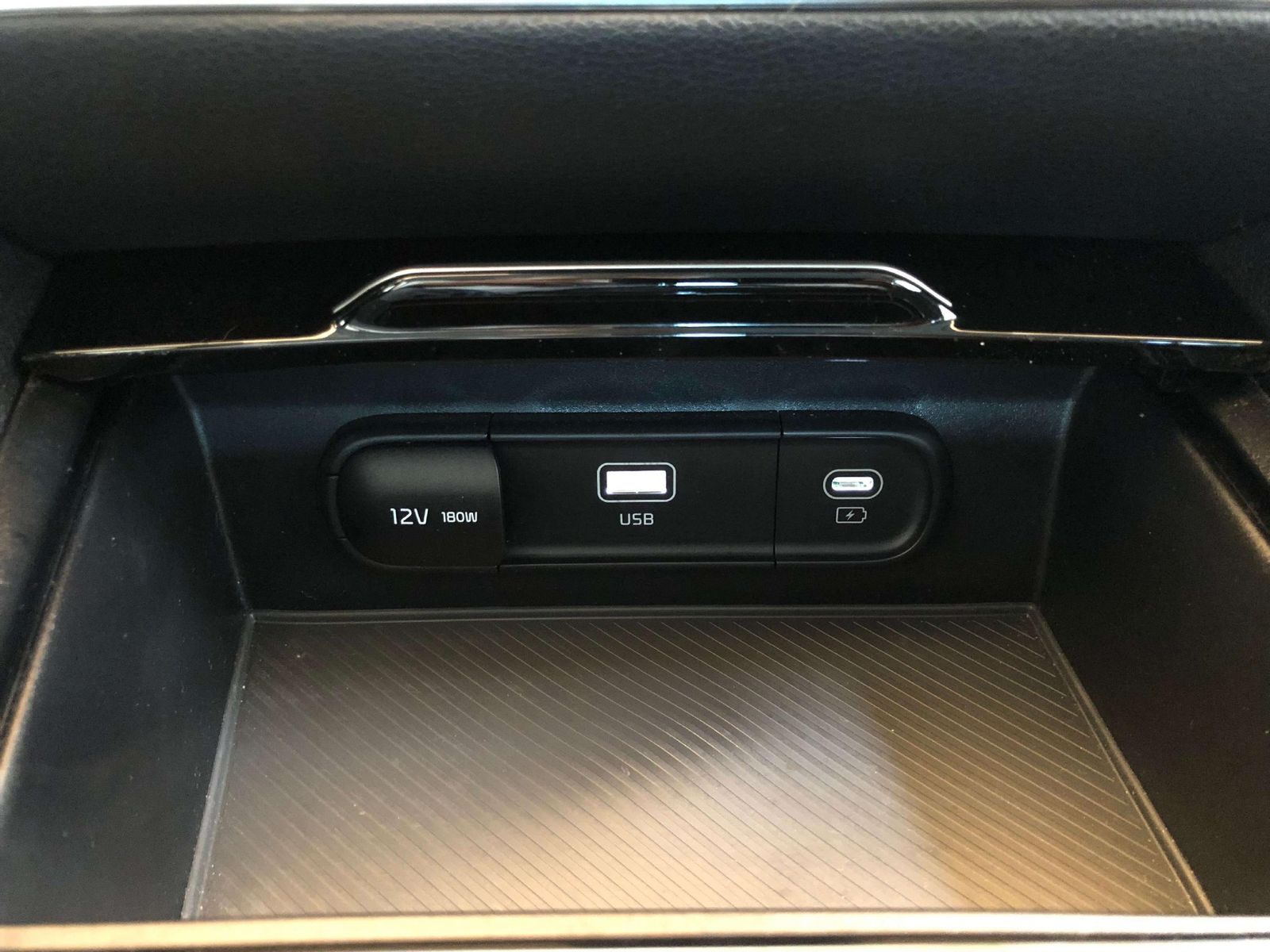 Kia Sportage Vision 1.6T AWD - Samsaru's Car Outlet