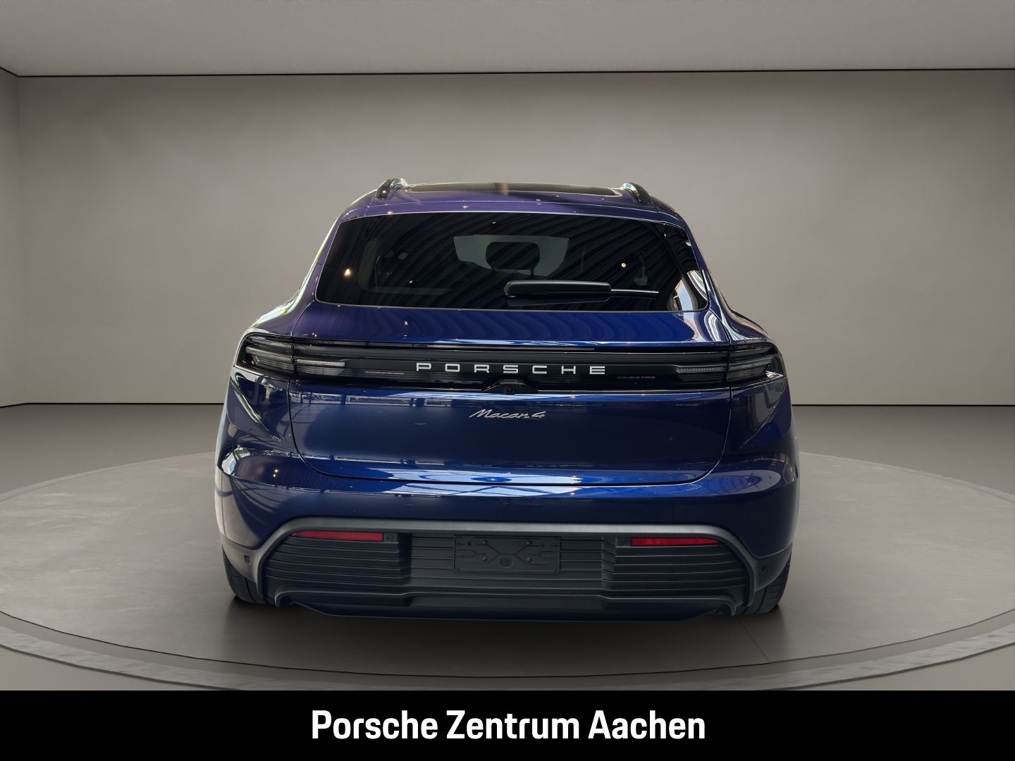 Porsche Macan 4 BOSE Panorama Rückfahrkamera Luftfederun