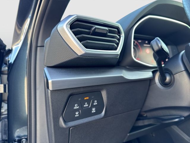 Seat Leon FR 1.5eTSI DSG NAVI AHK KAMERA SHZG LED KLI
