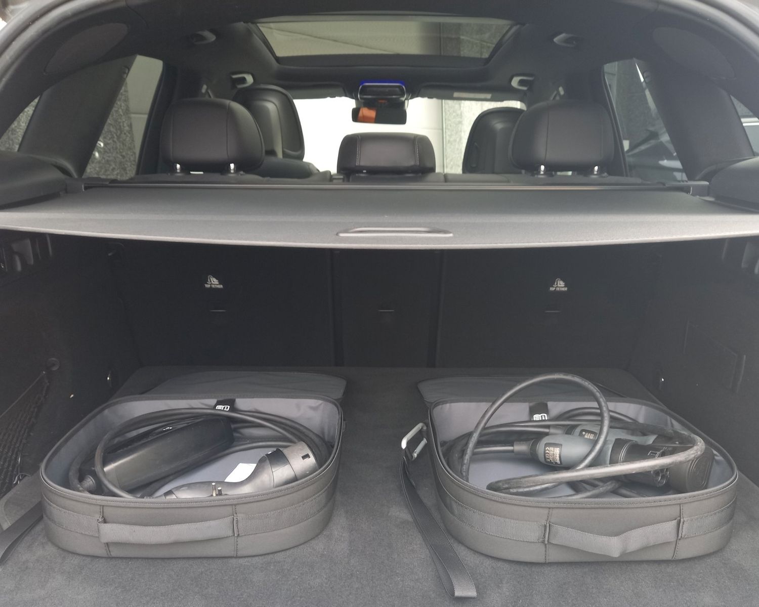 Mercedes-Benz GLC AMG LINE GLC300de 4M 9G-DCT KAM360*PANO*20