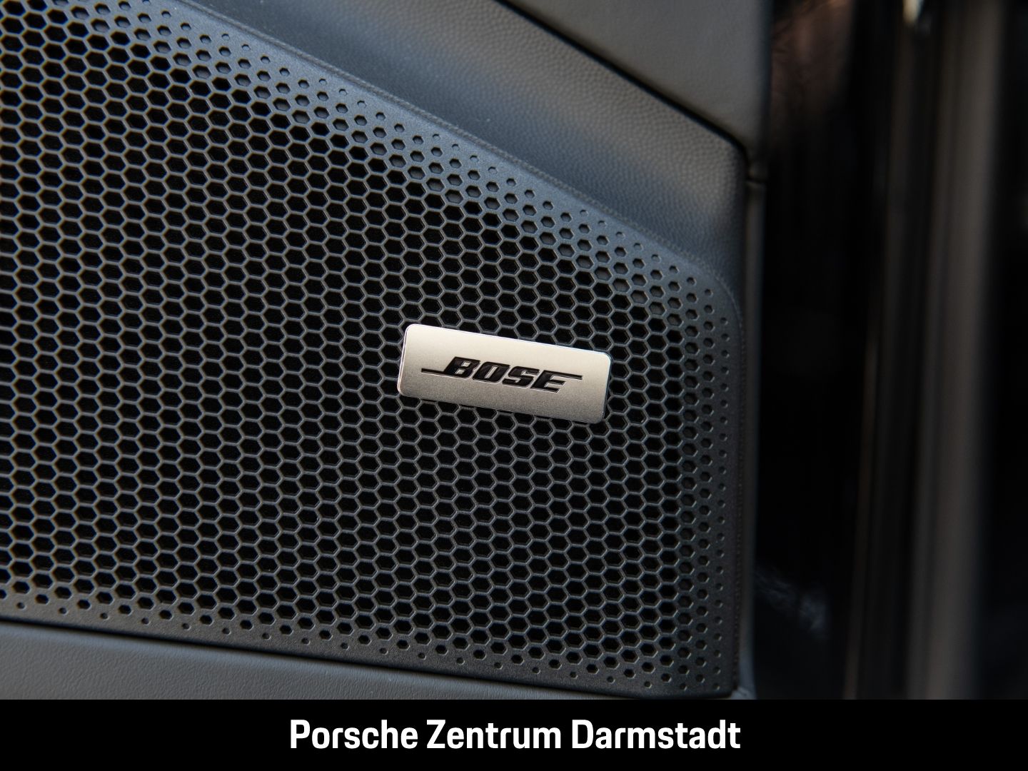 Porsche Macan Turbo BOSE Panoramadach Rückfahrkamera LED