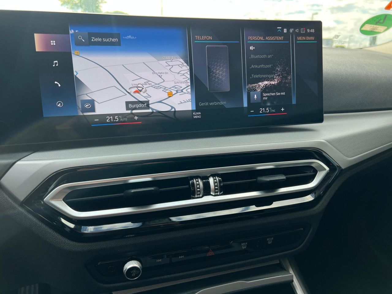 BMW 320d Touring xDrive - Samsaru's Car Outlet