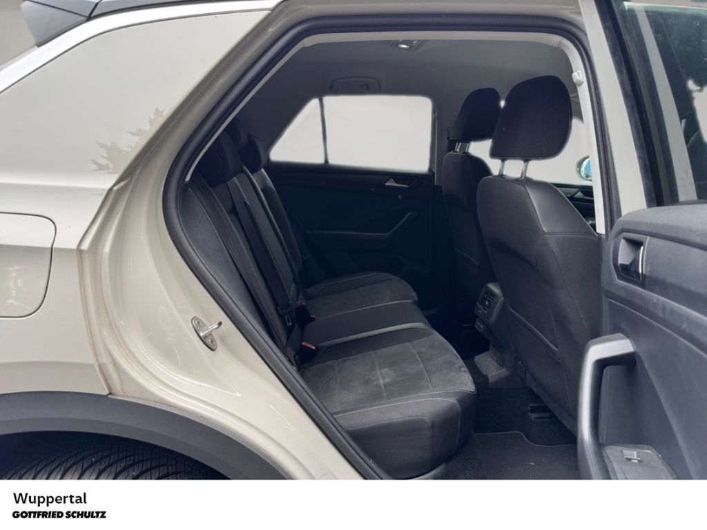 Volkswagen T-Roc 1.0 TSI Style - Samsaru's Car Outlet