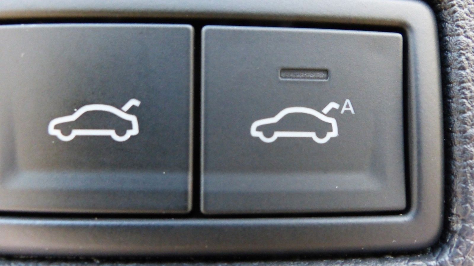 Volkswagen Touareg 3.0 TDI 4 Motion - Samsaru's Car Outlet