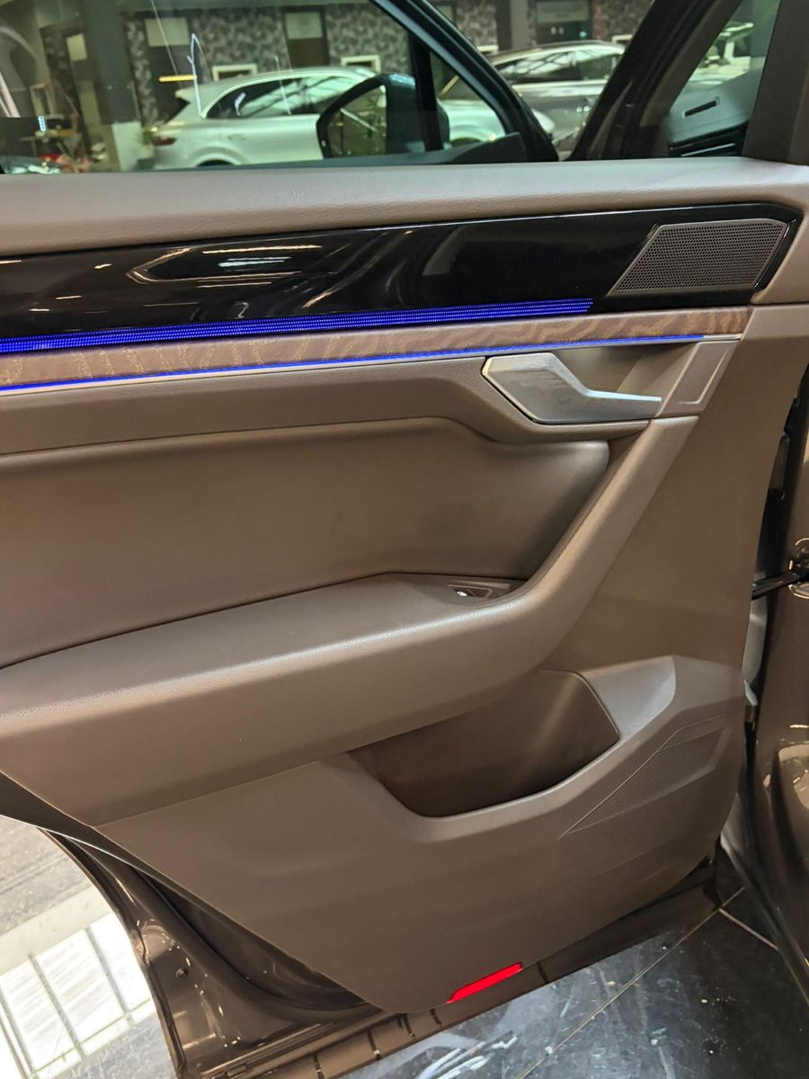 Volkswagen Touareg Atmosphere 4Motion virtual Memory AHK