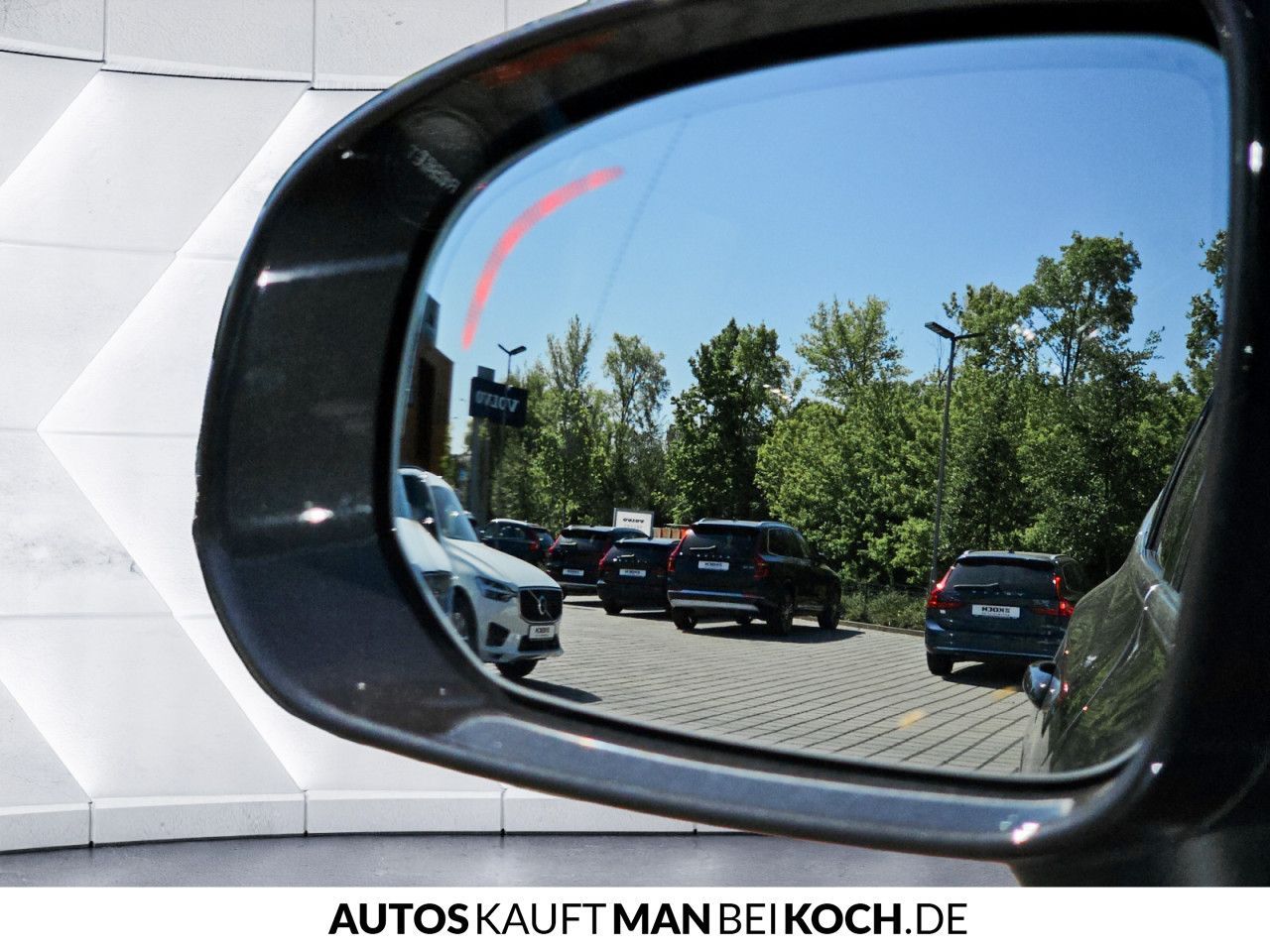 Volvo XC60 T6 Recharge AWD - Samsaru's Car Outlet