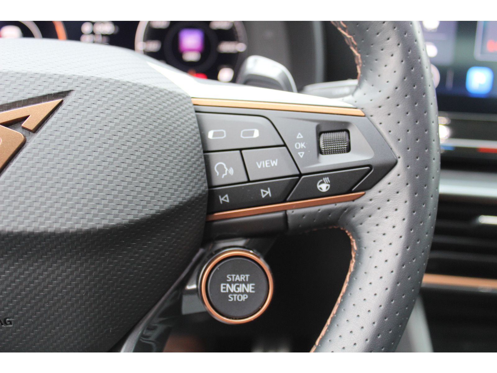 Cupra Leon VZ e-Hybrid - Samsaru's Car Outlet