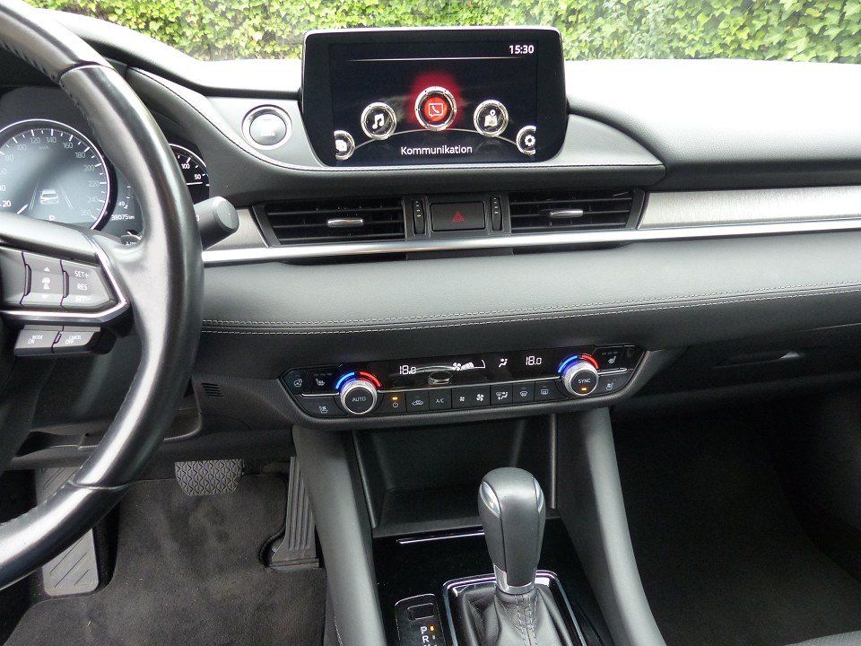 Mazda 6 KOMBI SKYACTIV-G 194 PS  SPORTS-LINE mit LEDER